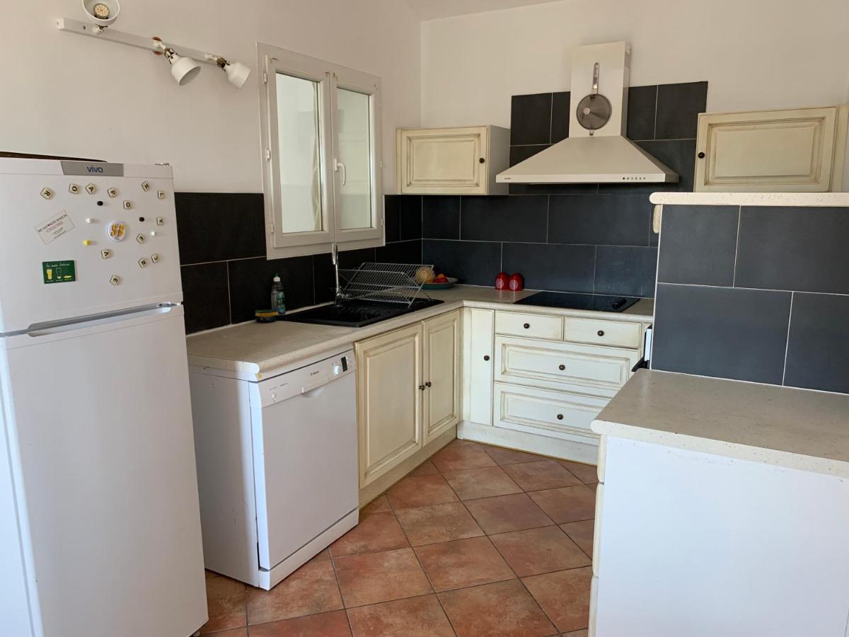 Maison Au Calme Avec Jardin Et Parking, Proche De Tout ! Villa La Ciotat Luaran gambar